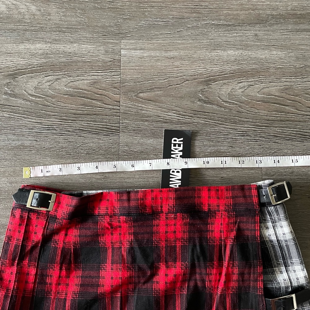 Split color plaid mini skirt NWT - Picture 4 of 6